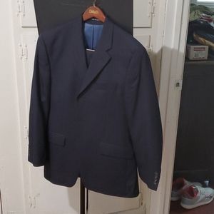 Ralph Lauren Navy Suit 40R x 33w x 29L